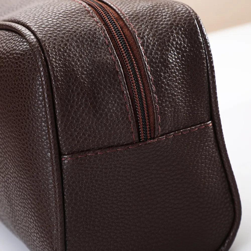 Tavros Essence Leather Toiletry Bag